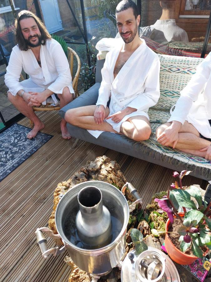 Pilgrims Of The Goddess Bed & Breakfast Glastonbury Eksteriør bilde